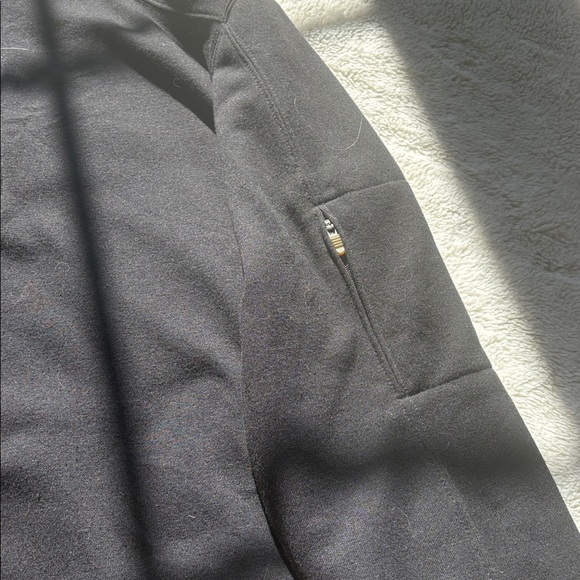 Columbia Black Fleece Pullover L | Mountain Ready | Quarter-Zip | Minor Flaw - Picture 4 of 9